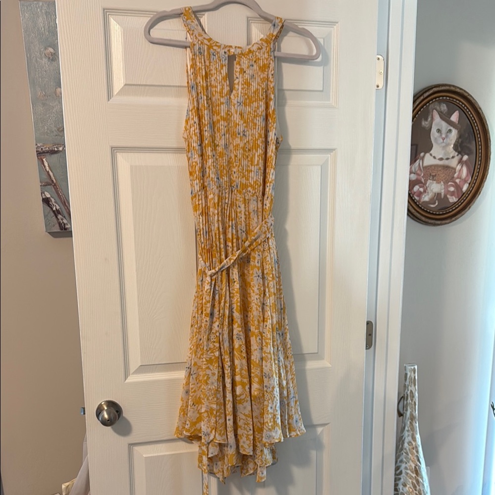 Floral Yellow Sleeveless Dress